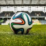 What are the advantages of online football gambling